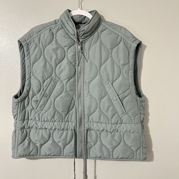 ZARA Women's Quilted Puffer Vest Size L Mock Neck Pockets Hidden Hoodie Gray - Picture 1 of 11